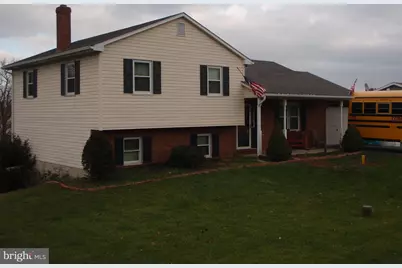 1644 N 8th Avenue, Lebanon, PA 17046 - Photo 1