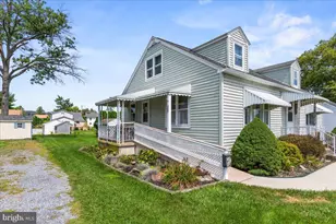 517 W Walnut St, Cleona, PA 17042 - Photo 3