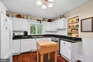 100 N Lancaster St, Jonestown, PA 17038 - Photo 17