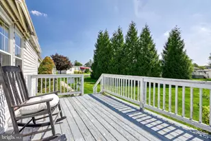 218 W Spruce St, Palmyra, PA 17078 - Photo 7