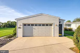 218 W Spruce St, Palmyra, PA 17078 - Photo 3