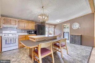 218 W Spruce St, Palmyra, PA 17078 - Photo 11