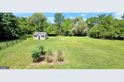 221 S Broad Street, Jonestown, PA 17038 - Photo 9