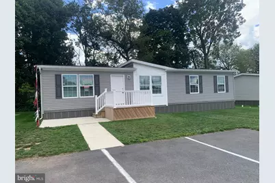 22 W Willow Street, Palmyra, PA 17078 - Photo 1