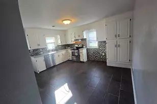 703 S 2nd Ave, Lebanon, PA 17042 - Photo 11