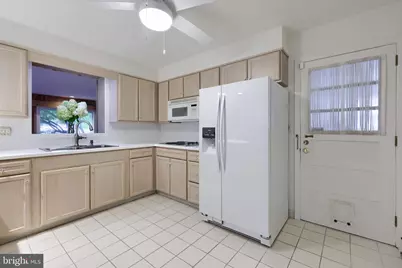 982 Daffodil Drive, Lebanon, PA 17042 - Photo 9