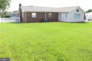 931 Oak Ln, Lebanon, PA 17046 - Photo 9