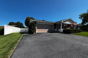 931 Oak Ln, Lebanon, PA 17046 - Photo 3