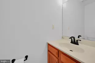 805 S 3rd St, Lebanon, PA 17042 - Photo 11