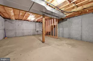 805 S 3rd St, Lebanon, PA 17042 - Photo 23