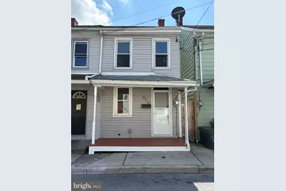 918 Elizabeth Street, Lebanon, PA 17042 - Photo 1