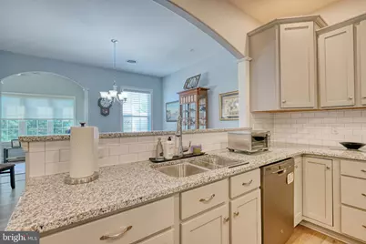 102 S Village Circle, Palmyra, PA 17078 - Photo 15
