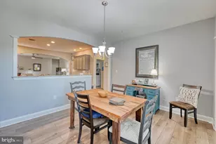 102 S Village Cir, Palmyra, PA 17078 - Photo 17