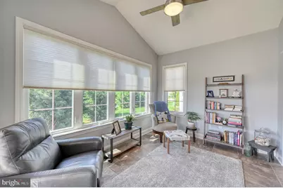 102 S Village Circle, Palmyra, PA 17078 - Photo 21