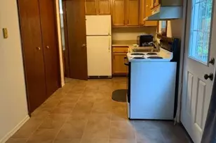 227 Gary Ave, Lebanon, PA 17046 - Photo 3
