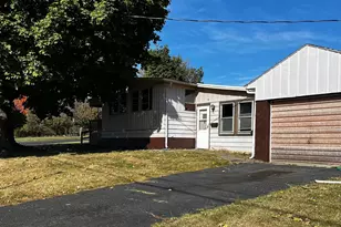 2421 Mifflin St, Lebanon, PA 17046 - Photo 3