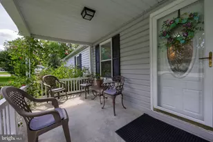 322 Maple Ave, Manheim, PA 17545 - Photo 11