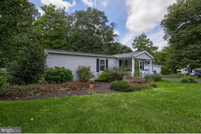 322 Maple Avenue, Manheim, PA 17545 - Photo 3