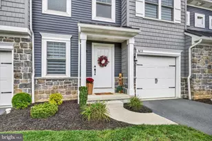403 Mayapple Dr, Annville, PA 17003 - Photo 3