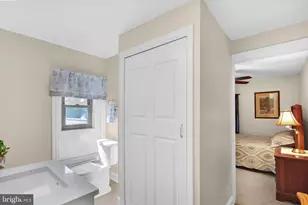 373 N Mechanic St, Fredericksburg, PA 17026 - Photo 33