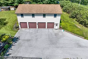 373 N Mechanic St, Fredericksburg, PA 17026 - Photo 65