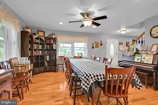 1393 Mountain Dr, Fredericksburg, PA 17026 - Photo 23