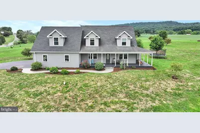 1393 Mountain Drive, Fredericksburg, PA 17026 - Photo 1