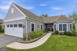 1084 Alden Way, Lebanon, PA 17042 - Photo 1
