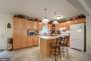 11 Township Line Dr, Fredericksburg, PA 17026 - Photo 9