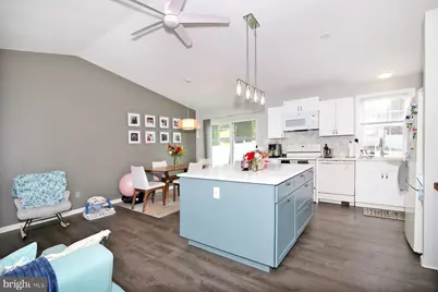 81 E Brookfield, Lebanon, PA 17046 - Photo 7