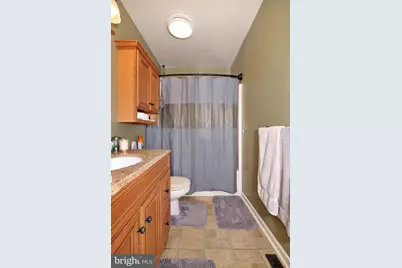 81 E Brookfield, Lebanon, PA 17046 - Photo 23