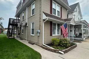 41 N College St, Palmyra, PA 17078 - Photo 1