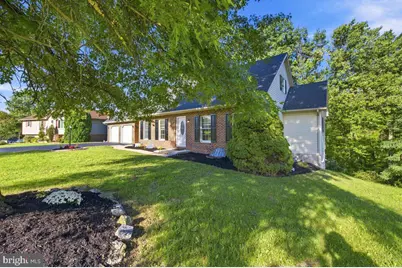 933 Redwood Lane, Lebanon, PA 17046 - Photo 3