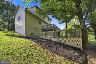 933 Redwood Ln, Lebanon, PA 17046 - Photo 39
