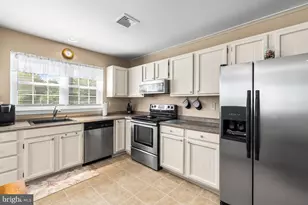 409 Cambridge Ct, Palmyra, PA 17078 - Photo 11