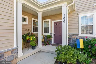 106 S Village Cir, Palmyra, PA 17078 - Photo 3