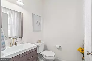 106 S Village Cir, Palmyra, PA 17078 - Photo 17