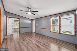 516 W Cedar St, Palmyra, PA 17078 - Photo 9