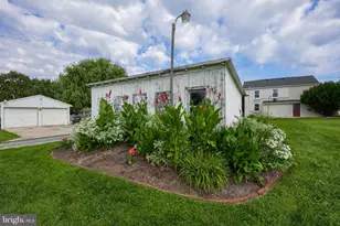 2748 Horseshoe Pike, Palmyra, PA 17078 - Photo 15