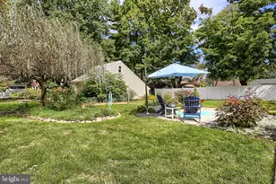 321 E Walnut St, Palmyra, PA 17078 - Photo 47