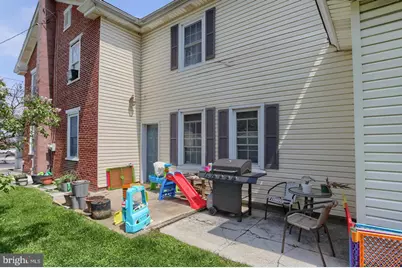 702 W Main Street, Palmyra, PA 17078 - Photo 17