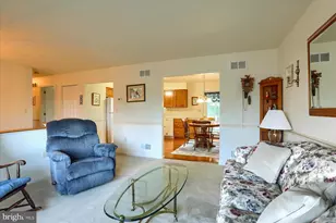 22 Treeline Dr, Newmanstown, PA 17073 - Photo 5
