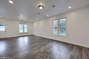 18 E Maple Ave, Myerstown, PA 17067 - Photo 5