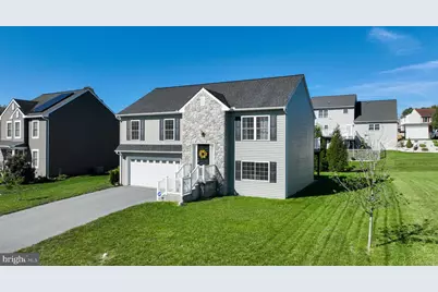 9 Oldfield Avenue, Jonestown, PA 17038 - Photo 3