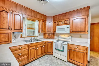 1315 Fonderwhite Road, Lebanon, PA 17042 - Photo 7