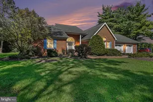 729 Schaeffer Rd, Lebanon, PA 17042 - Photo 3