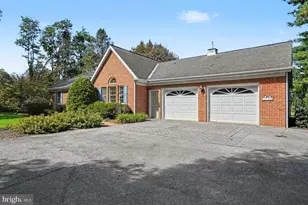 729 Schaeffer Rd, Lebanon, PA 17042 - Photo 5