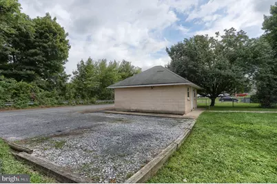 2881 Horseshoe Pike, Palmyra, PA 17078 - Photo 23