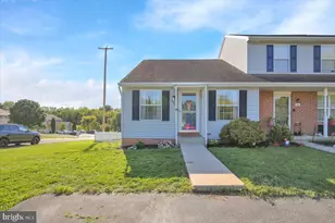 895 S 3rd St, Lebanon, PA 17042 - Photo 1