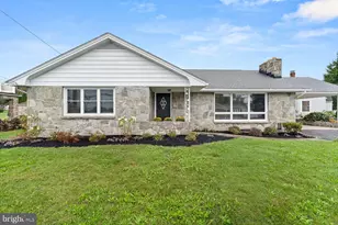 144 Palmyra Rd, Palmyra, PA 17078 - Photo 1